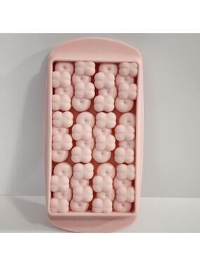 Pink XO XO  Silicone Ice Cube Tray Mold with Unique Design
